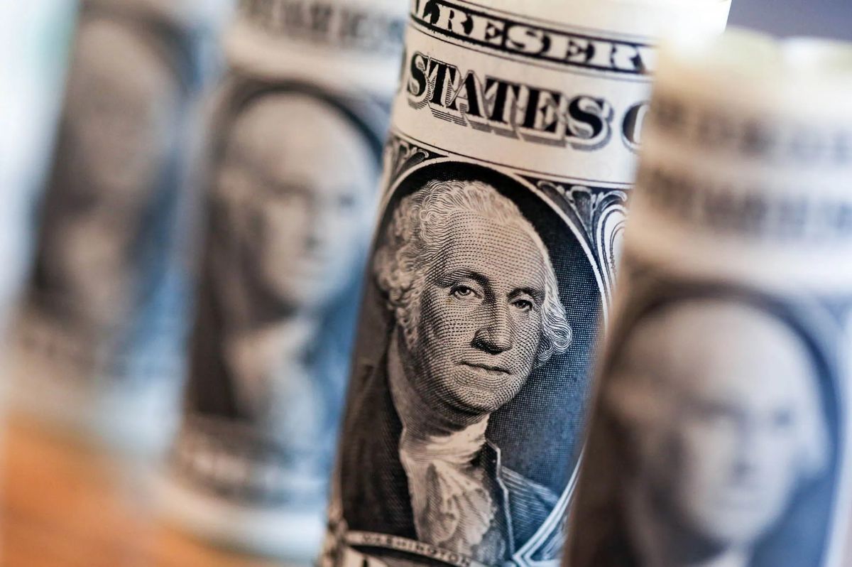 Analisis Dolar Menguat Tipis Jelang Rilis CPI; Euro Ikut Naik - Data Pasar 2025-10-20