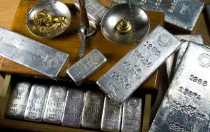 Analisis Harga Perak Turun, Ketegangan Dagang Mereda dan Pasar Waspada Data Inflasi - Data Pasar 2025-10-21