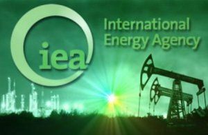 Analisis EIA Catat Stok Minyak Anjlok, Permintaan Menguat dan Harga Siap Menggeliat - Data Pasar 2025-12-10