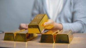 Analisis Emas Naik di $4450, Dolar Melemah Usai Trump Perpanjang Jeda Serangan Iran - Data Pasar 2026-03-27