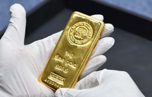 Analisis Emas Menguat Ditopang Dolar yang Lemah - Data Pasar 2026-04-22