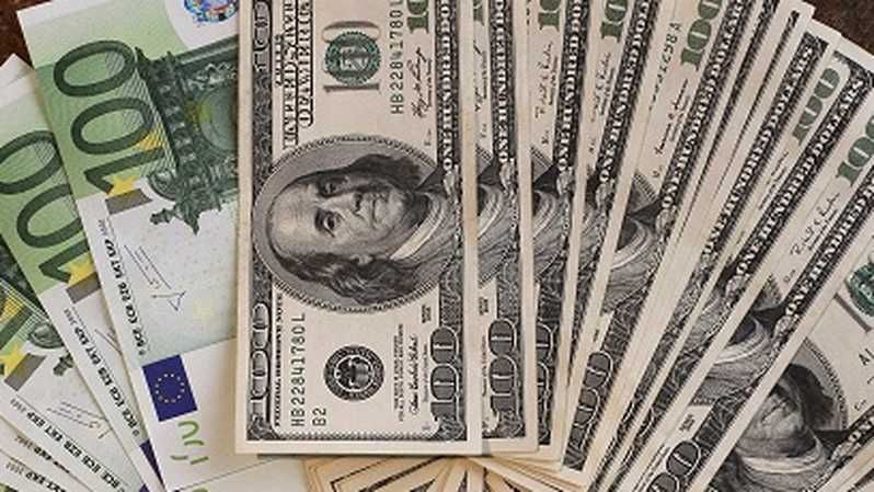 Analisis Dolar Bertahan Lemah Usai Sinyal Intervensi Yen - Data Pasar 2026-05-01