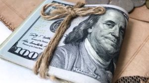 Analisis Dollar Bergerak Stabil Saat Ada Gangguan di Jalur Pelayaran Timur Tengah - Data Pasar 2026-05-04