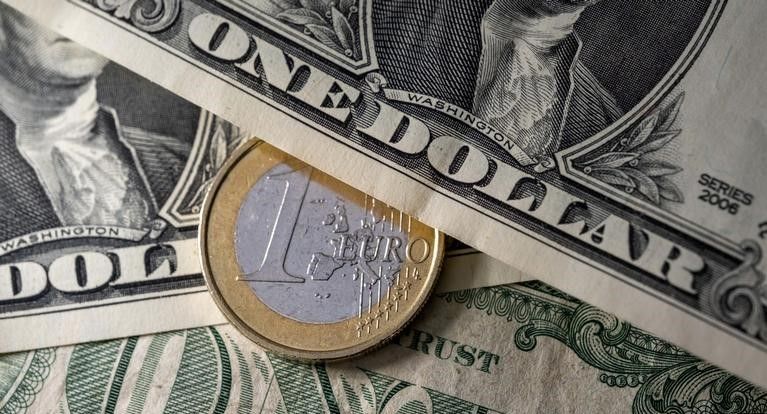 Analisis USD Sentuh Tertinggi Lima Hari, Pasar Cermati Risiko Iran - Data Pasar 2026-07-08