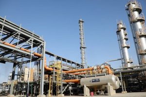 Analisis Brent Turun ke US$82, Diplomasi AS-Iran Jadi Fokus - Data Pasar 2026-08-03