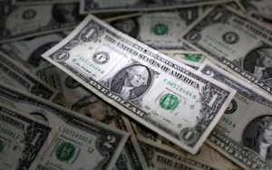Analisis Dolar Bangkit, Kebijakan The Fed Kembali Jadi Sorotan - Data Pasar 2026-08-04