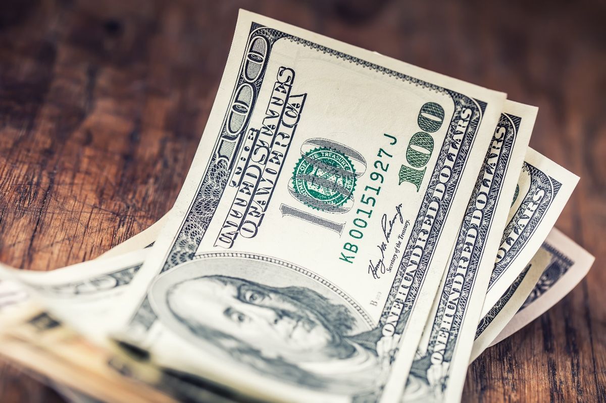 Analisis Dolar Melemah, PPI Dingin Pangkas Peluang Fed Hike - Data Pasar 2026-08-14