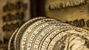 Analisis Gold Nears Three-Month High as "Debasement Trade" Returns to Focus - Data Pasar 2026-08-24