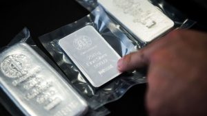 Analisis Harga Perak Menguat Mendekati US$60; Penurunan Harga Minyak Menjadi Katalis - Data Pasar 2026-08-04
